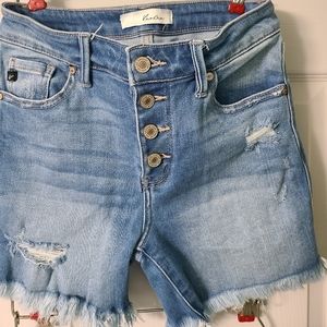 KanCan button fly shorts